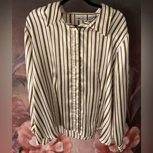 Like New White Striped Kathie Lee Bliuse Size 22/24W